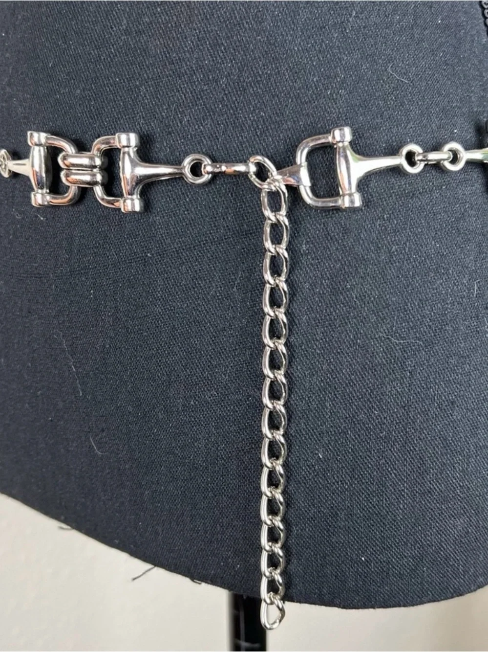 ESCADA Women’s Silver Tone Adjustable Equestrian Chain Link Horse Bit Belt